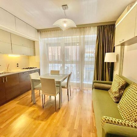 Apartament Garibaldi Loft House Bari Zewnętrze zdjęcie