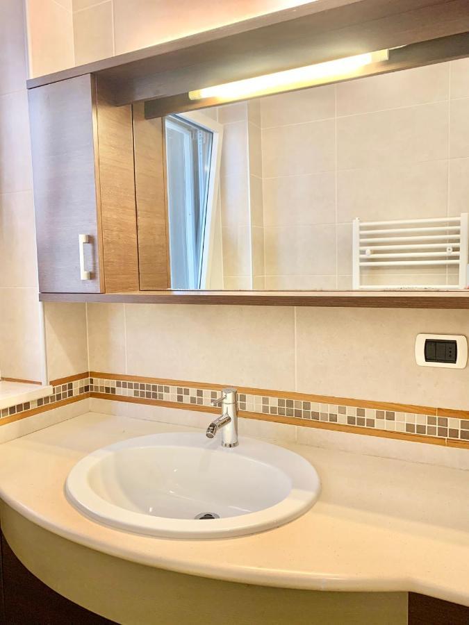 Apartament Garibaldi Loft House Bari Zewnętrze zdjęcie